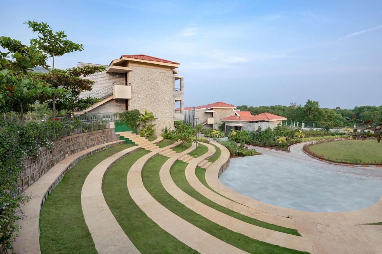Radisson Blu Resort Visakhapatnam Exterior photo